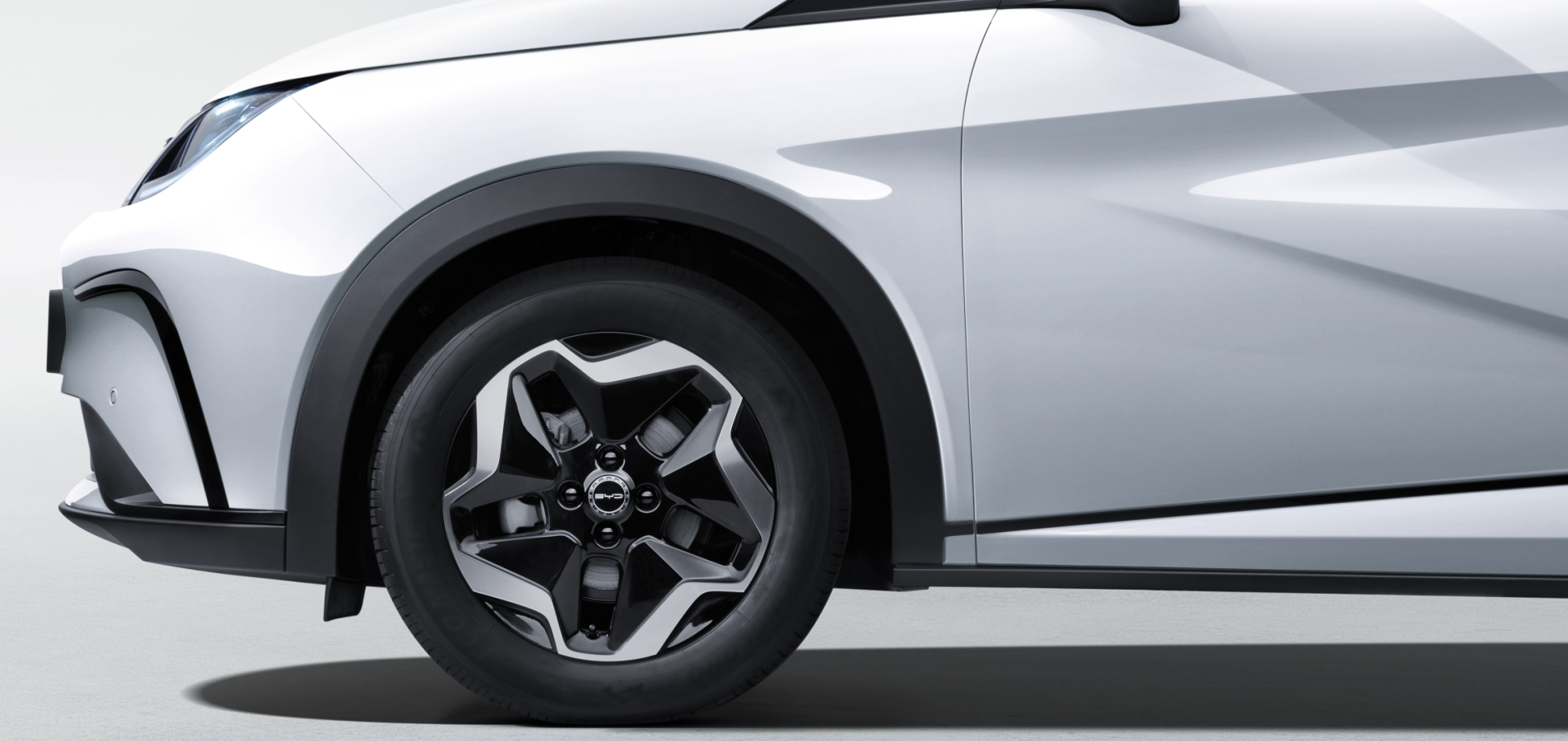 BYD_DOLPHIN_exterior_2