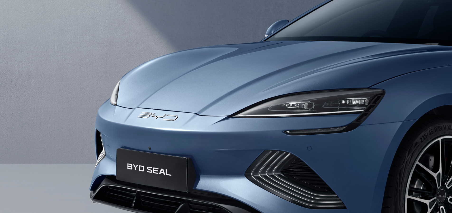 BYD SEAL