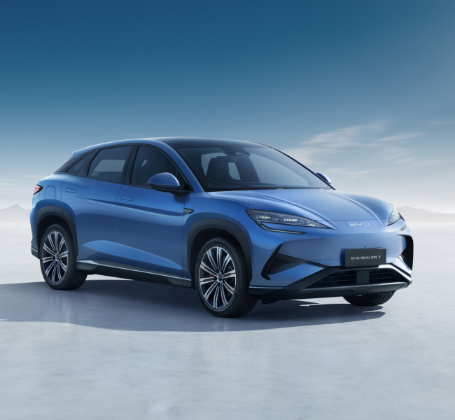 BYD SEALION 7 