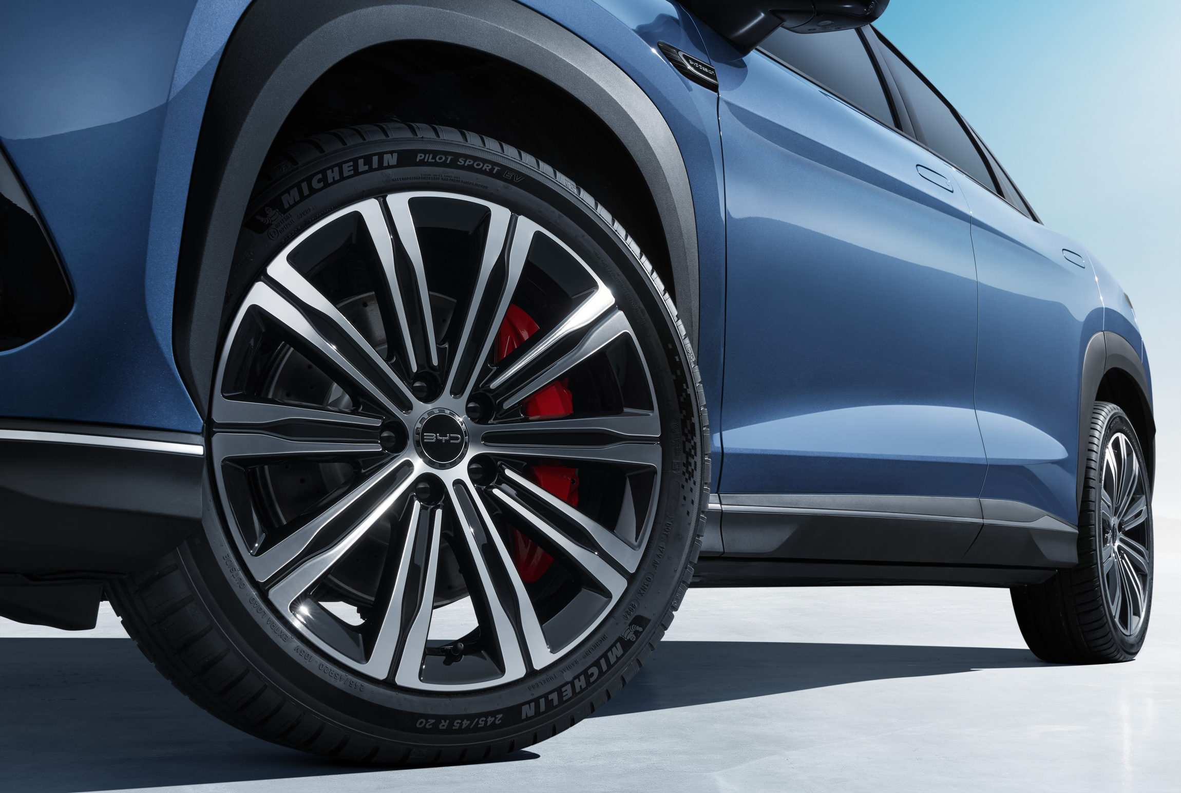 本頁圖片/檔案 - 外观轮毂